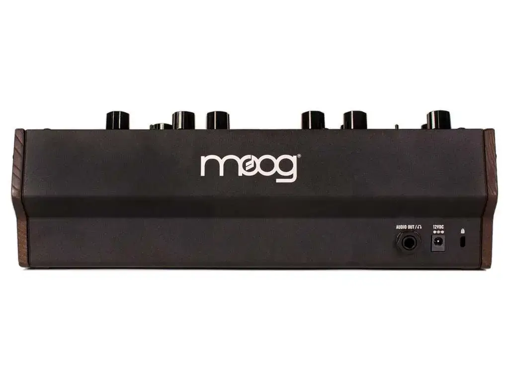Moog DFAM Batteur D'une Autre Mère 3 Batteur d'une autre mère moog dfam