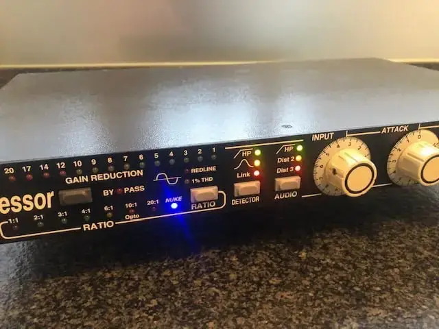 Empirical Labs EL8 Distressor UTILISÉ