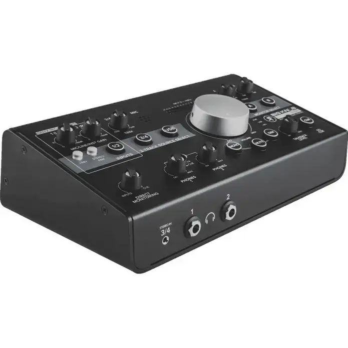 Studio Mackie Big knob