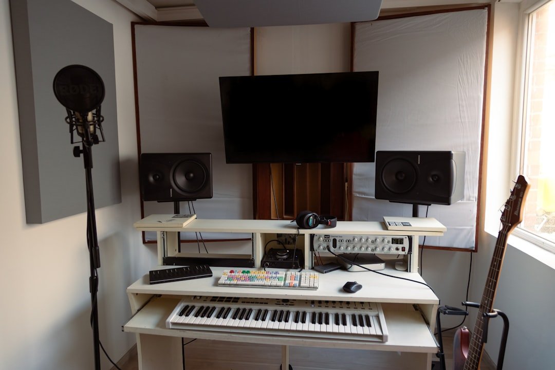Panneaux acoustiques pour studio : Guide complet pour des espaces d'enregistrement et de mixage optimaux
