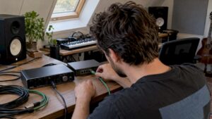 Connecter le réseau Dante dans votre home studio